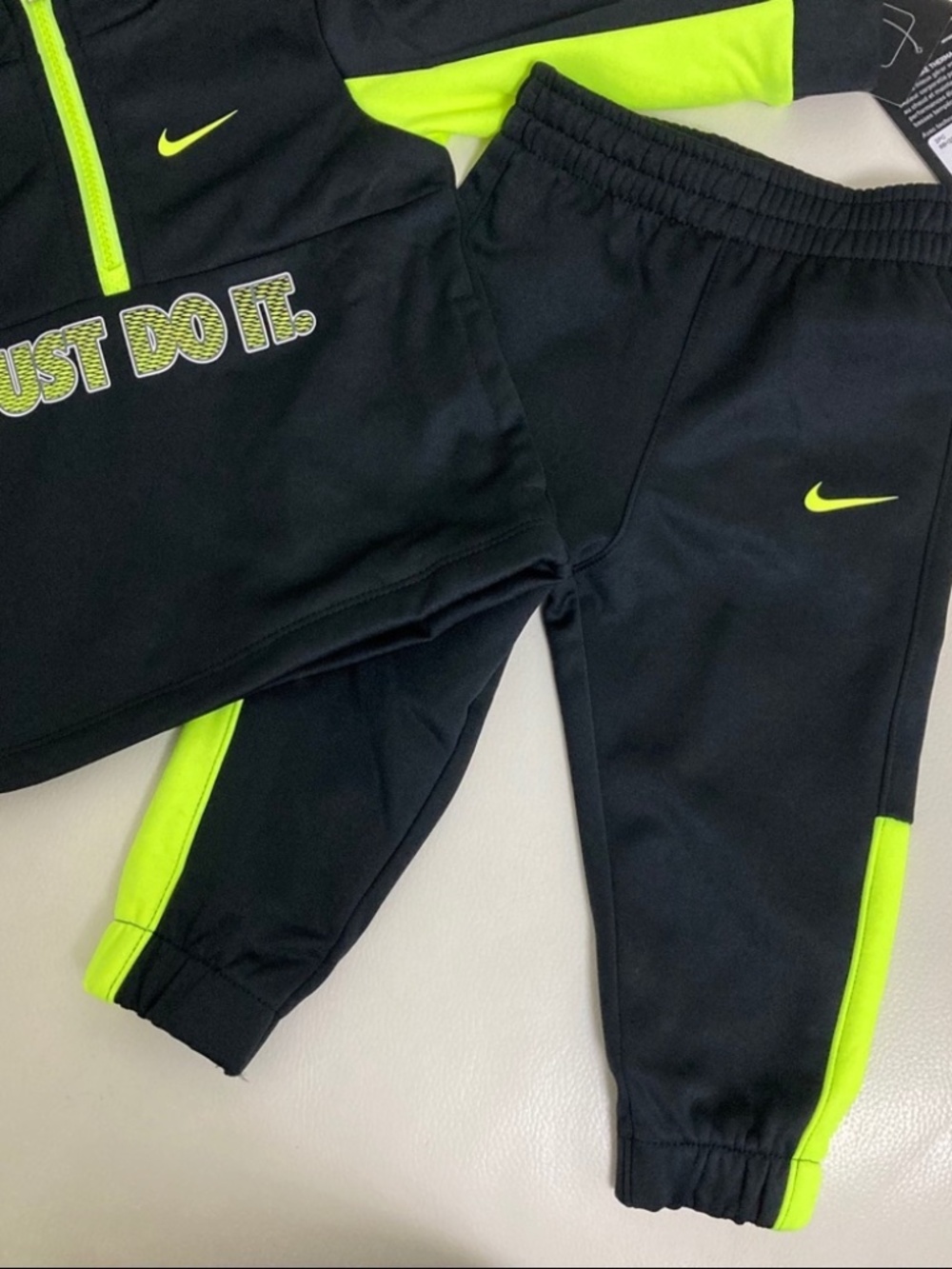 Nike active performance pants set 2075 - Picture 7 of 9